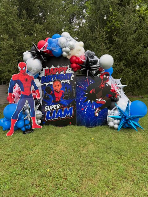 A little outdoor balloon magic for this Spider-Man celebration! ❤️💙 Client-provided backdrop + balloons by Events By Bridge = the perfect setup!

Happy 5th Birthday, Liam! 🎉

Custom Backdrop: @jysbackdropsandacrylics 

#EventsByBridge #SpidermanBirthday #BalloonDecor #OutdoorSetup